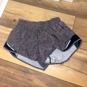 2.5 hotty hot lululemon